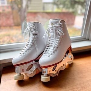 Jackson Ultima Atom Finesse off ice skates